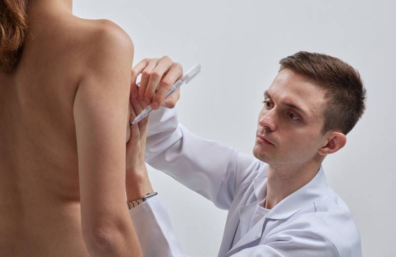 Mastopexia ofrecida por él Dr. Javier Sánchez - Especialista en Cirugía Plástica Estética